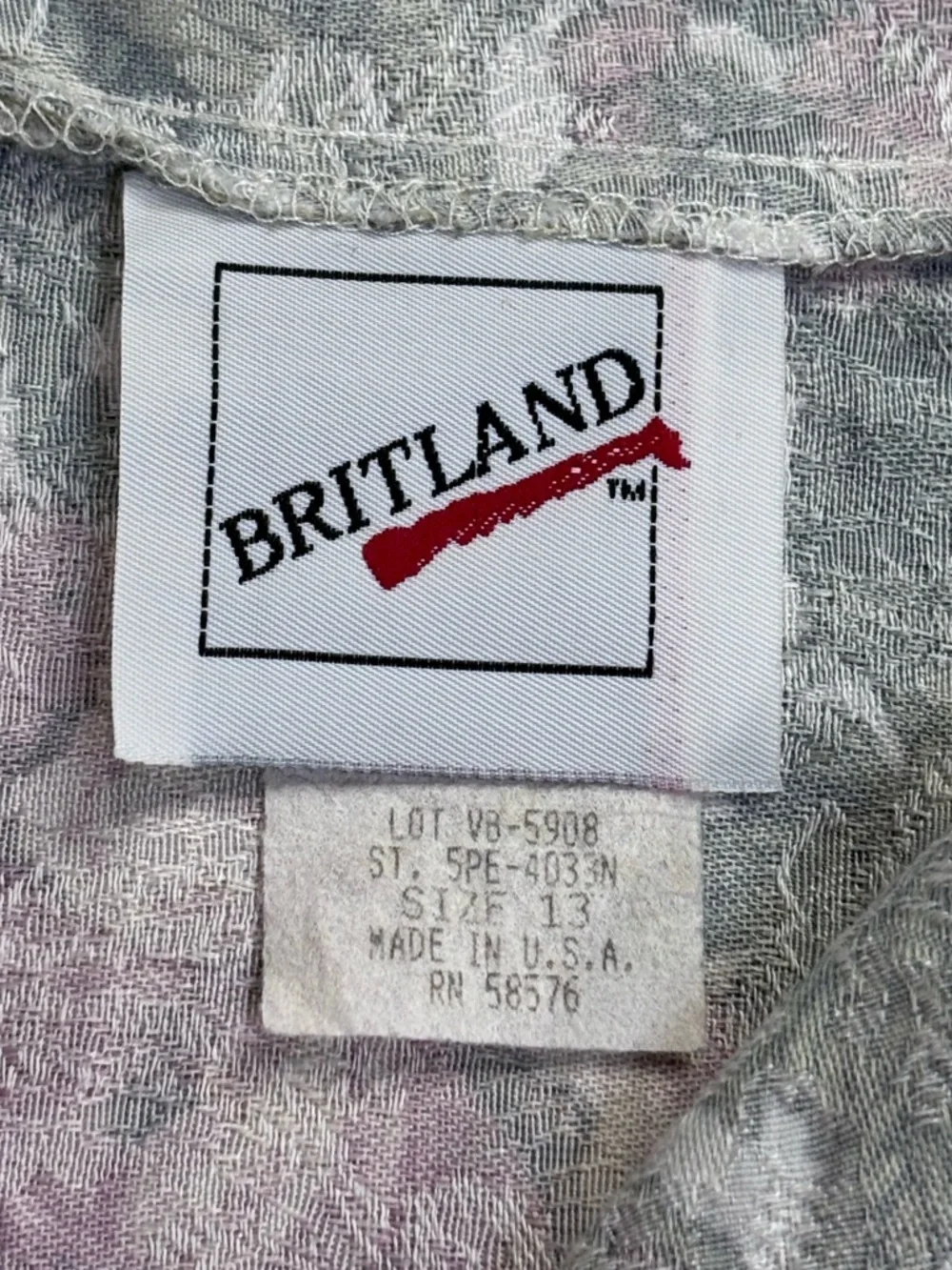 Vintage Britland Floral High Waist Shorts USA Tapestry Pleated Size 13